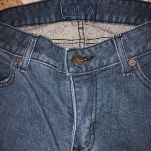 Lola kimes jeans